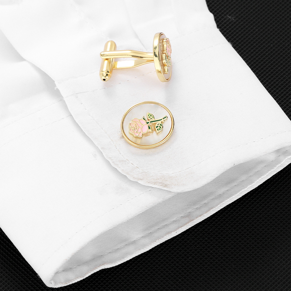 Women'S Essential Accessories - Пара модных западных запонок в стиле